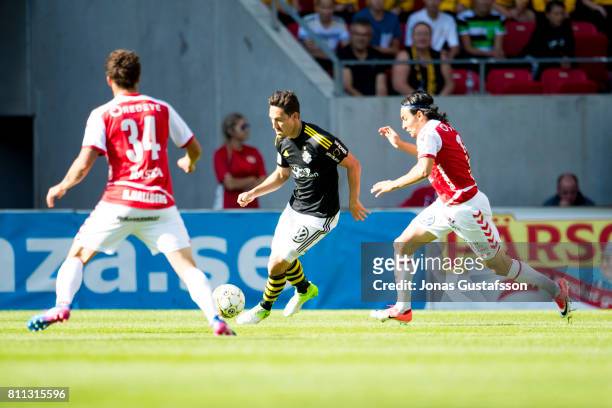 Stefan Ishizaki of AIK competes for the ball during the allsvenskan match between Kalmar FF and AIK at Guldfageln Arena on July 9, 2017 in Kalmar,...