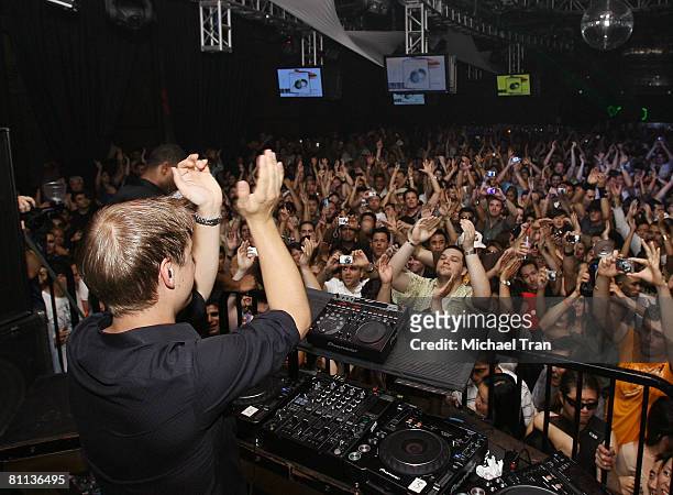 Armin Van Buuren performs to a sold out show at GIANT the Insomniac Party held at Vanguard Nightclub on May 17, 2008 in Hollywood, California.