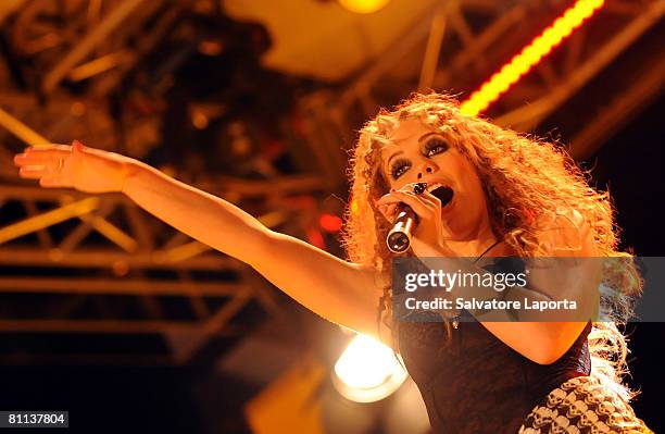 German singer Lafee performs at the MTV Italy 2008 TRL awards in Plebiscito Square on May 17, 2008 in Naples, Italy.