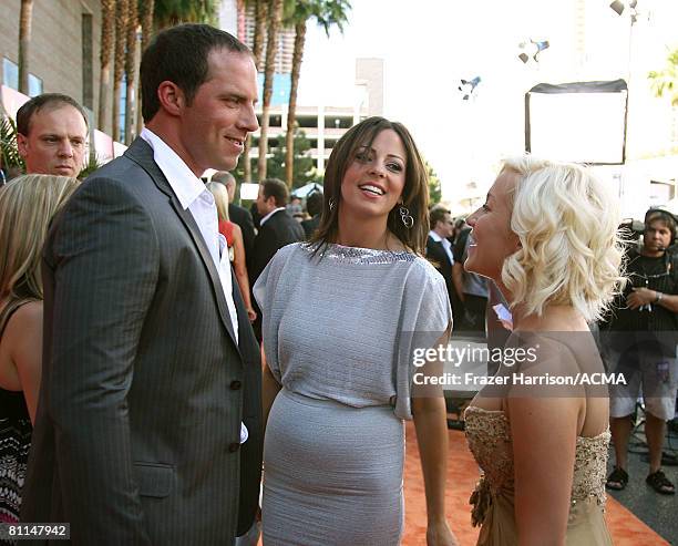 Former football player Jay Barker, singer Sara Evans and singer Kelly Pickler arrive at the 43rd annual Academy Of Country Music Awards held at the...