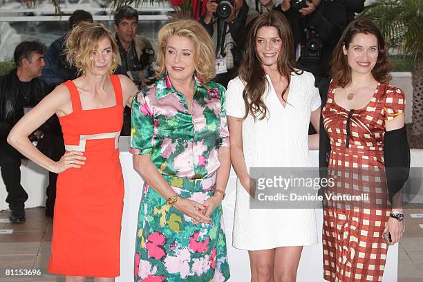 French actresses Anne Consigny, Catherine Deneuve, Chiara Mastroianni and Emmanuelle Devos attend the Un Conte De Noel Photocall at the Palais des...