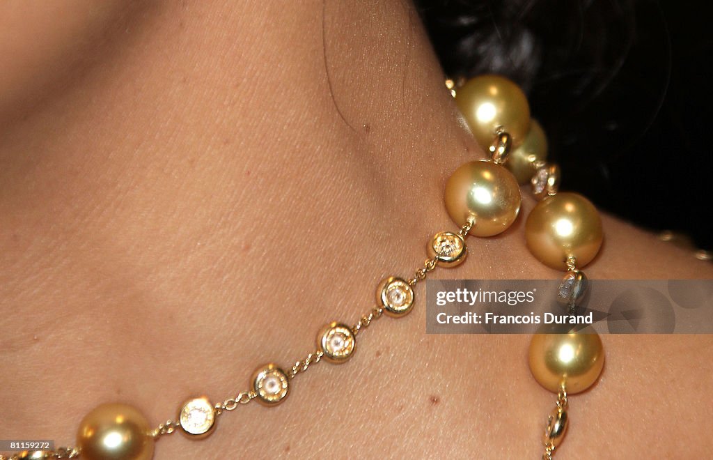 Detail of actress Salma Hayek's necklace at the Chopard Trophy Award