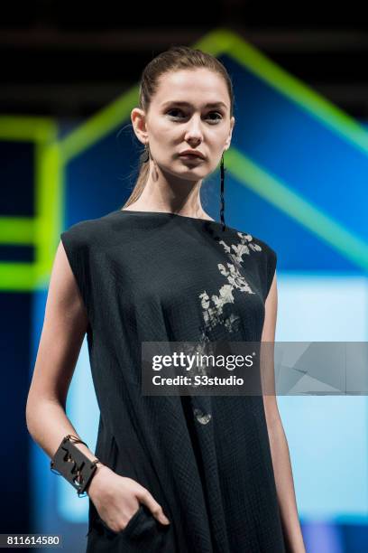 Ismil Rana Rana Ismail Designer Label Photos and Premium High Res Pictures - Getty ...