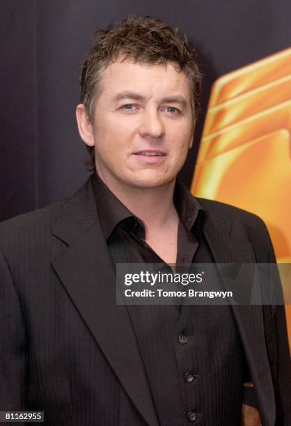 Shayne Ritchie 578 Shane Richie Photos Stock Photos, High-Res Pictures, and Images ...