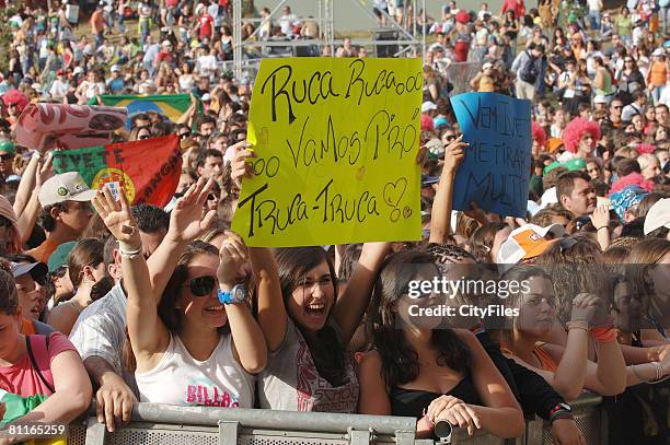 Lisbon Rocks Rock In Rio Lisbon 2006 Photos and Premium High Res Pictures - Getty Images