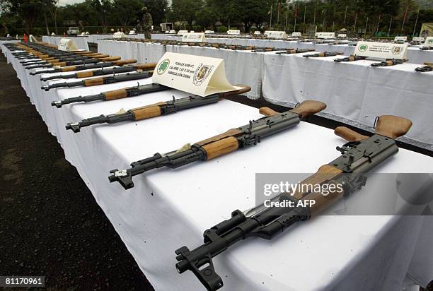 Great number of weapons in the custody of Colombian soldiers are shown to the press on May 20 in Cali, Valle del Cauca department, Colombia....