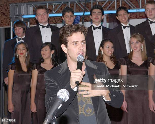 Joey McIntyre with Burbank High School's In Sync Choir