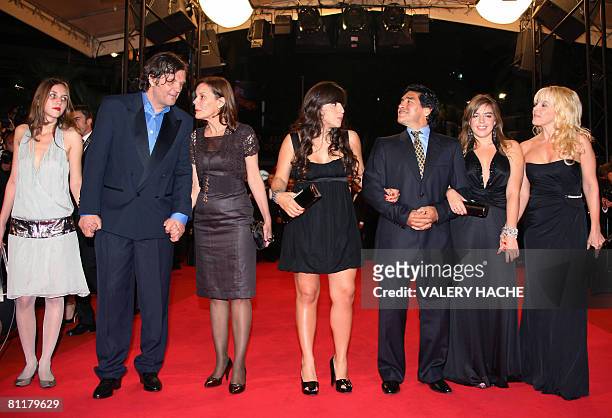 Serbian director Emir Kusturica , his daughter Dunja , wife Maja , former Argentinian football player Diego Maradona , his daughters Giannina and...