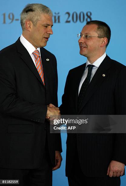 Bulgarian Prime Minister Sergey Stanishev welcomes Serbian President Boris Tadic during the welcoming ceremony prior to the meeting of foreign...