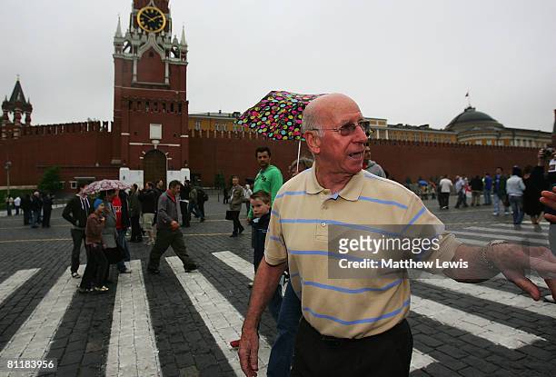Sir Bobby Charlton takes a walk through the Red Square in Moscow, ahead of the Champions League Final match between Chelsea and Manchester United on...
