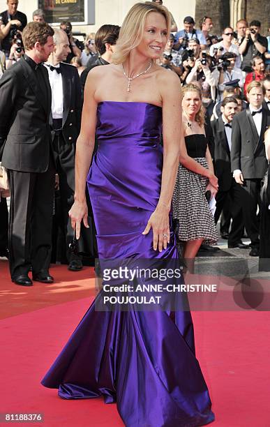 French model Estelle Lefebure poses as she arrives to attend the screening of US director Steven Soderbergh's film 'Che' at the 61st Cannes...