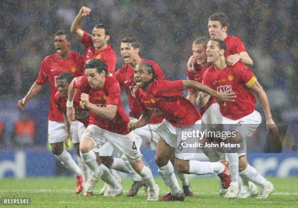 Owen Hargreaves, Cristiano Ronaldo, Anderson and Rio Ferdinand celebrate after the penalty shoot out, winning the UEFA Champions League Final match...