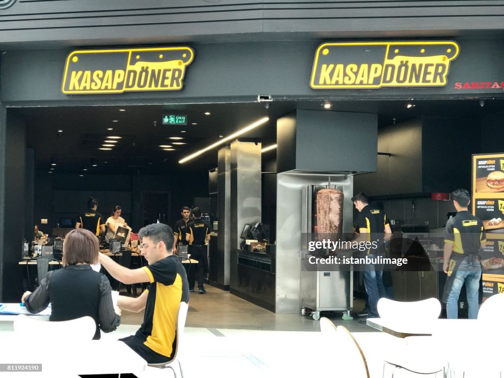 Türkische berühmten Fast-Food-Restaurant, heißt Kasap Döner.