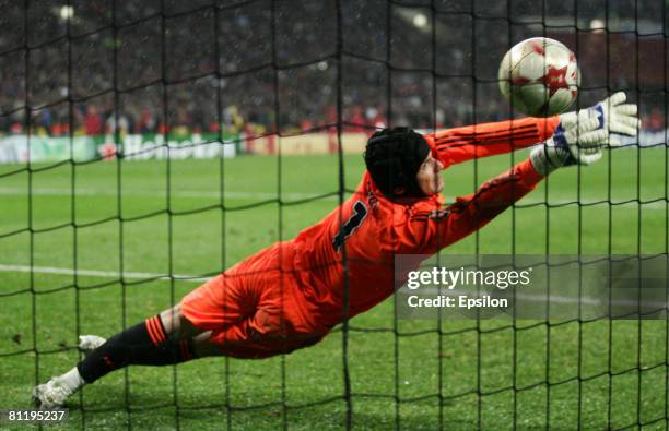 Chelsea's Czech goalkeeper Petr Cech in action during the UEFA Champions League Final match between Chelsea and Manchester United at the Luzhniki...