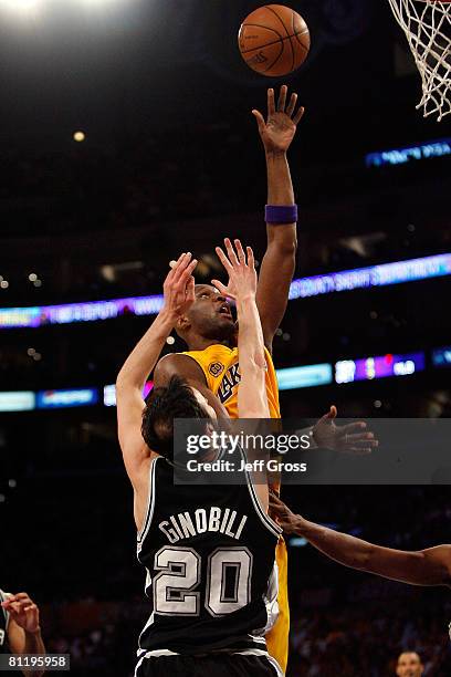 Lamar Odom of the Los Angeles Lakers shoots over Manu Ginobili of the San Antonio Spurs in Game One of the Western Conference Finals during the 2008...