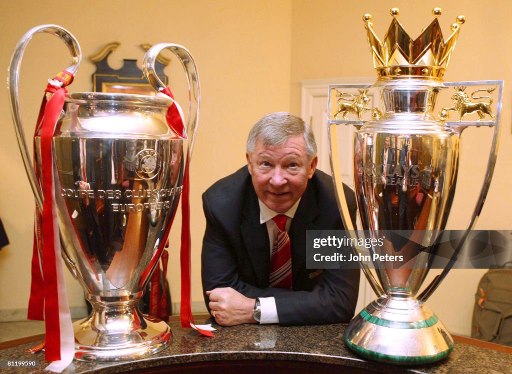 Manchester United Celebrate Winning The UEFA Champions League