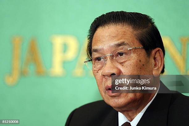 Choummaly Sayasone, President of Lao People's Democratic Republic, holds a press conference at Japan National Press Club on May 23, 2008 in Tokyo,...