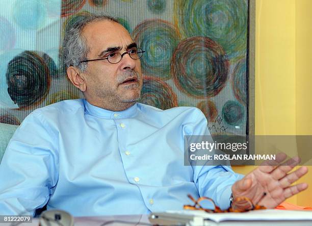 East Timor President Jose Ramos-Horta talks during an interview with AFP in Singapore on May 24, 2008. Ramos-Horta said on May 24 that no foreign...