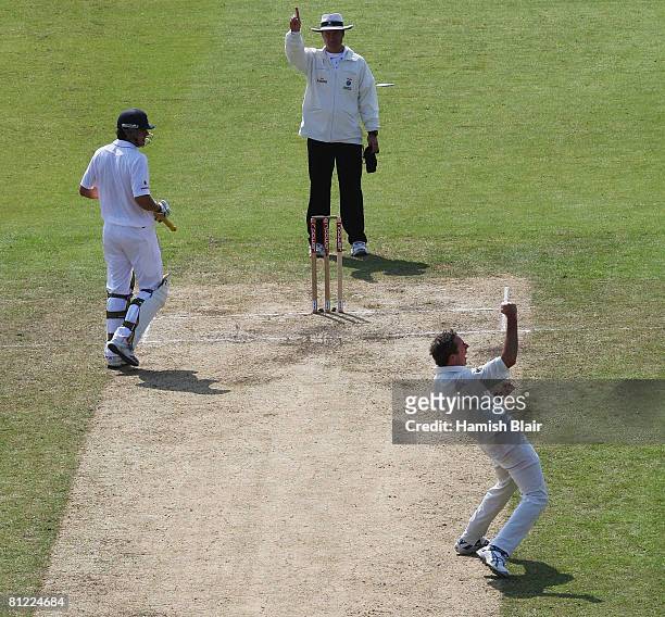 Iain O'Brien of New Zealand celebrates as umpire Simon Taufel gives Alastair Cook of England out LBW during the second day of the 2nd npower Test...
