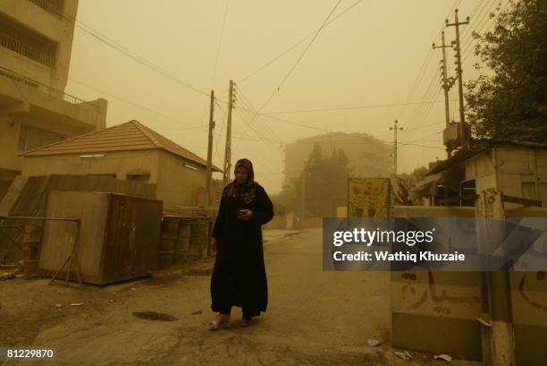 Sandstorm Hit Sand Storm Hits Baghdad Photos and Premium High Res Pictures - Getty Images
