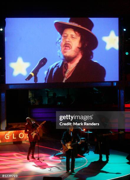 Zucchero performs at the Energy Globe Awards at the European Parliament on May 26, 2008 in Brussels, Belgium.