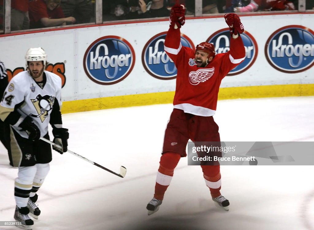 Pittsburgh Penguins v Detroit Red Wings - Game Two