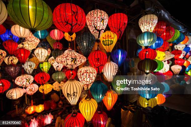 lanterns - japanischer lampion stock-fotos und bilder