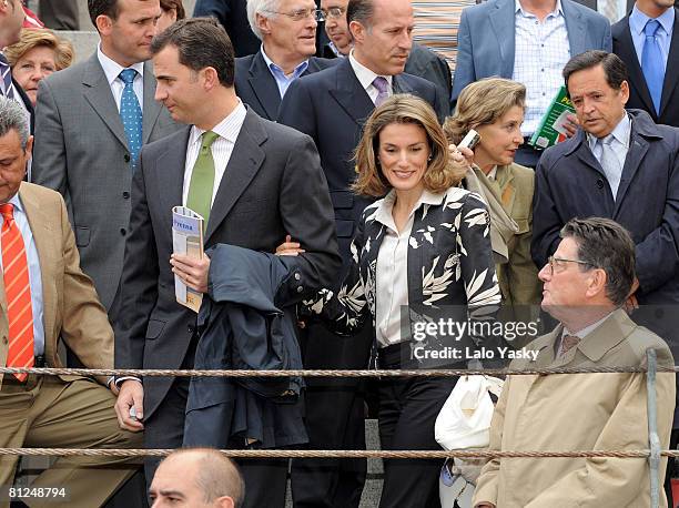 Prince Felipe of Spain and Princess Letizia of Spain attend a bullfight at Las Ventas bullring on May 27, 2008 in Madrid, Spain.