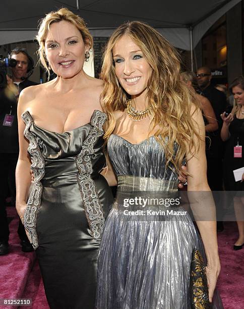 Kim Cattrall and Sarah Jessica Parker attend the premiere of "Sex and the City: The Movie" at Radio City Music Hall on May 27, 2008 in New York City.