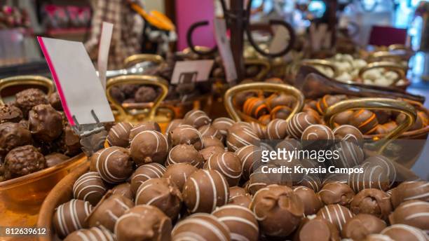 belgian chocolates, bruges, belgium - belgium stock-fotos und bilder