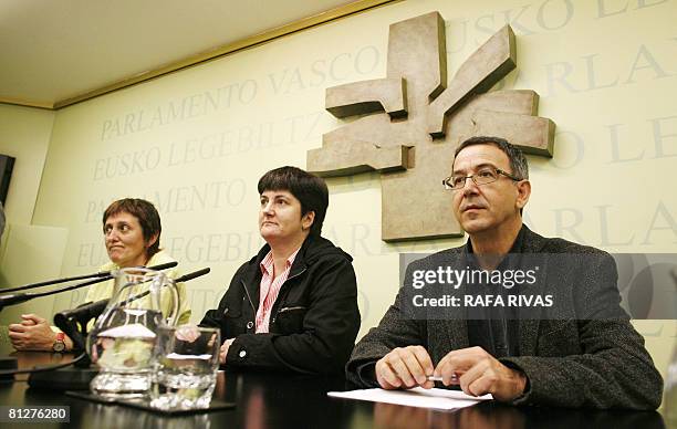 The Basque Lands Communist Party EHAK-PCTV parlamentarians Itziar Basterrika, Nekane Erauskin and Julian Martinez, address journalists at the Basque...