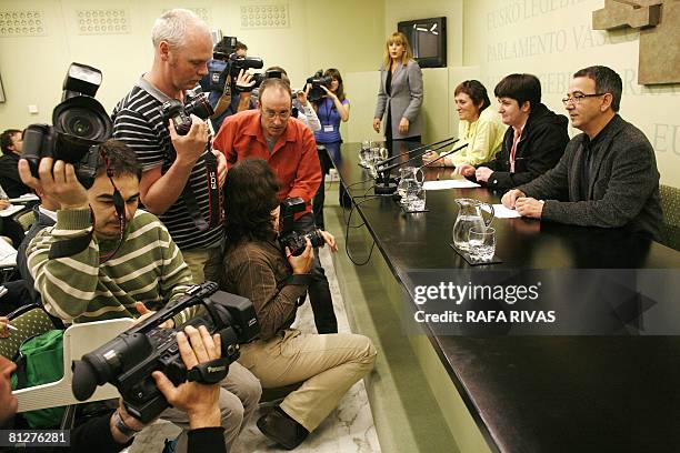 The Basque Lands' Communist Party EHAK-PCTV parlamentarians Itziar Basterrika , Nekane Erauskin and Julian Martinez , address journalists at the...