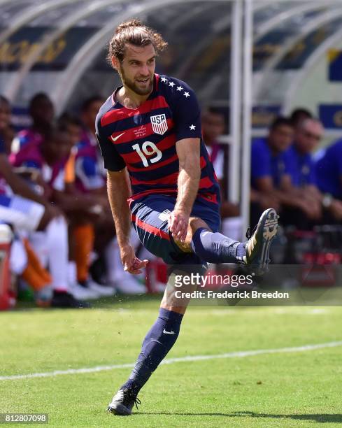 Graham Zusi of USA plays against Panama during a CONCACAF Gold Cup Soccer match at Nissan Stadium on July 8, 2017 in Nashville, Tennessee.