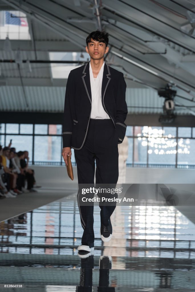 BOSS - Runway - NYFW: Men's July 2017