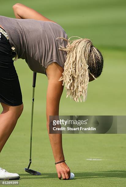 Henrietta Zuel of England marks her putt on the 13th hole during the second round of the Hypo Vereinsbank Ladies German Open Golf at Golfpark Gut...