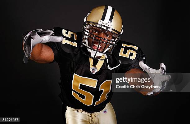Jonathan Vilma Poses Photos and Premium High Res Pictures - Getty Images