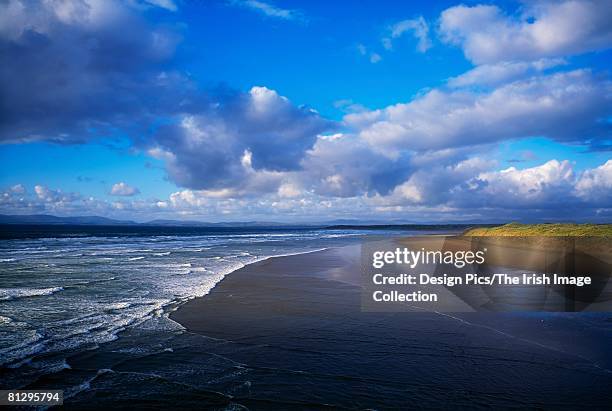 bundoran beach, co donegal, ireland - bundoran ireland stock pictures, royalty-free photos & images