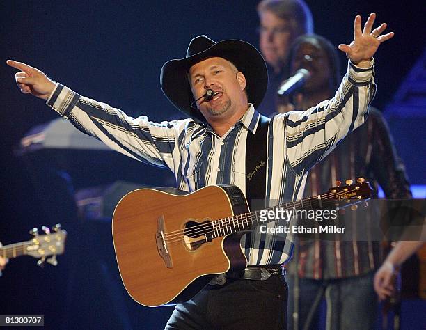 Music artist Garth Brooks performs during the 43rd annual Academy of Country Music Awards at the MGM Grand Garden Arena May 18, 2008 in Las Vegas,...