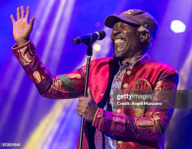 Alpha Blondy performs on stage at Noches del Botanico on July 9, 2017 in Madrid, Spain.