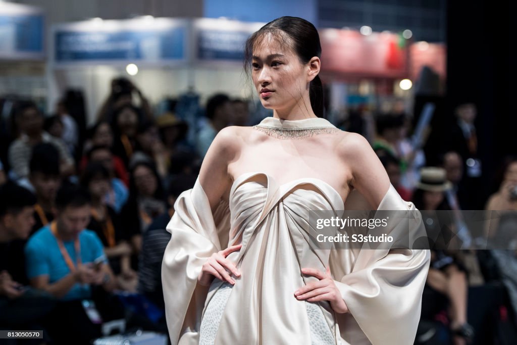 Hong Kong Fashion Week for Spring / Summer 2017