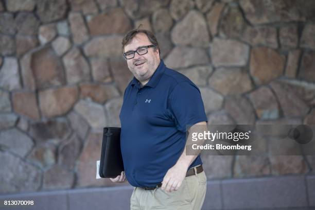 Reid Hoffman, co-founder of LinkedIn Corp., arrives for the Allen & Co. Media and Technology Conference in Sun Valley, Idaho, U.S., on Tuesday, July...