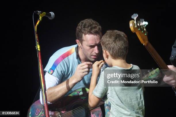 Singer Chris Martin, front man of Coldplay, in concert at San Siro Stadium during the Head Full of Dreams Tour. Milan, Italy. 4th July 2017