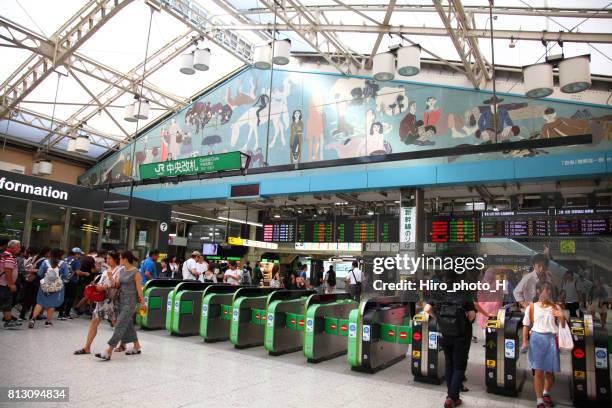 ueno-station, tokio, japan - ueno tokio stock-fotos und bilder