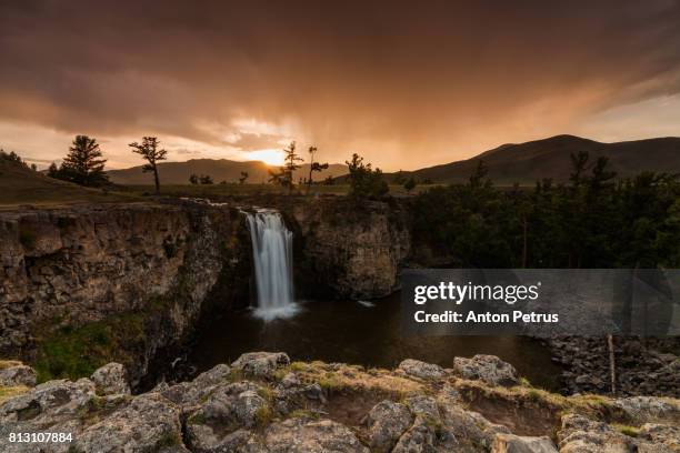 orkhon waterfall in mongolia - orkhon river stock pictures, royalty-free photos & images