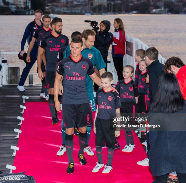 Arsenal Unveil New 2017 18 Third Kit Photos and Premium High Res