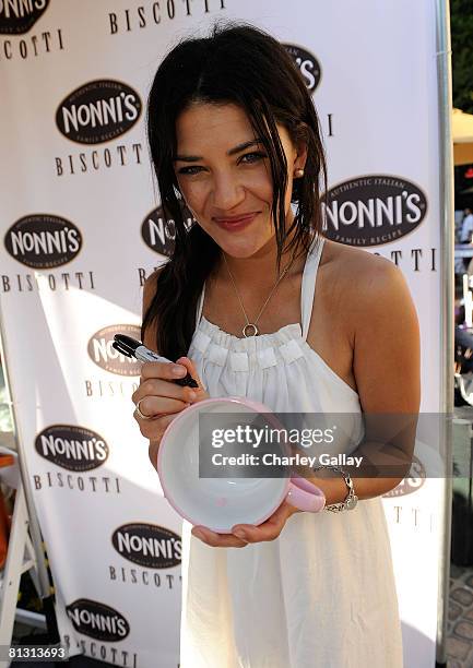 Actress Jessica Szohr with Nonni's Biscotti at the Kari Feinstein MTV Movie Awards Style Lounge Day 2 at a private residence on May 30, 2008 in Los...