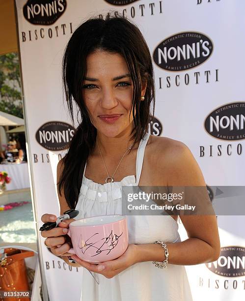 Actress Jessica Szohr with Nonni's Biscotti at the Kari Feinstein MTV Movie Awards Style Lounge Day 2 at a private residence on May 30, 2008 in Los...