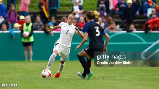 Giulia Gwinn of Germany challenges Tierna Davidson of USA during the international friendly match between U19 Women's Germany and U19 Women's USA at...