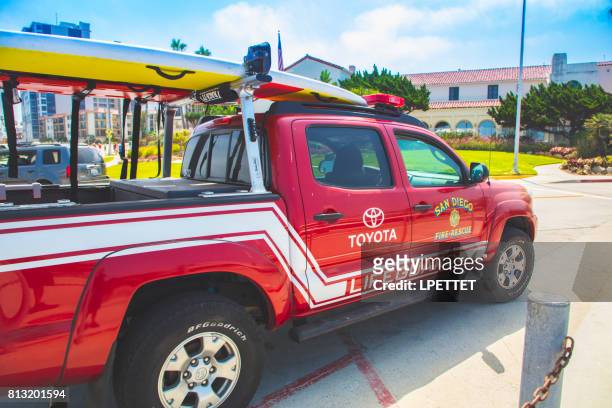 san diego lifeguard truck - la jolla marine reserve stock pictures, royalty-free photos & images