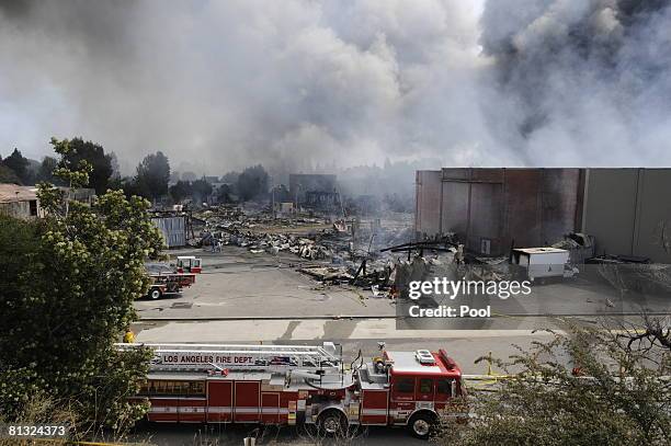 Approximately 400 firefighters from the Los Angeles area battled a huge fire on the backlot of Universal Studios June 1, 2008 in Universal City,...
